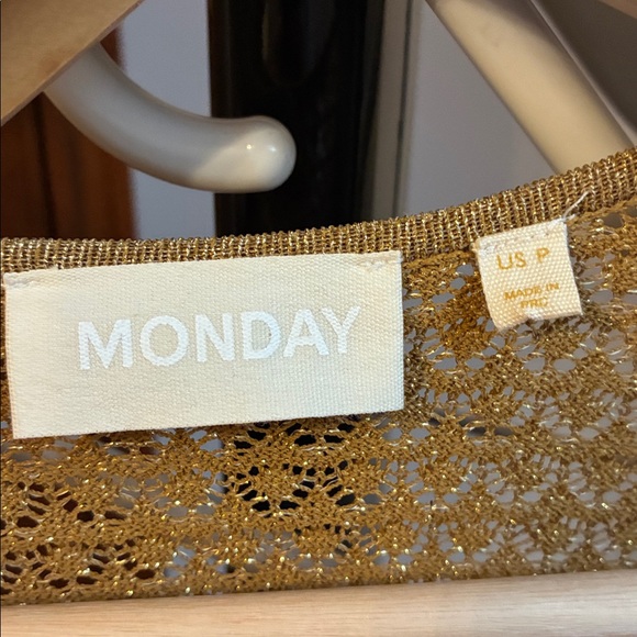 Monday swimwear -MONTEGO MINI DRESS - ANTIQUE GOLD LACE CROCHET- petite - Picture 4 of 6